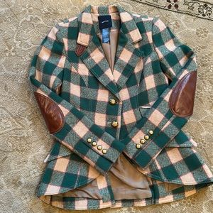 stunning Smythe equestrian hunting jacket with contrasting leather elbow pads